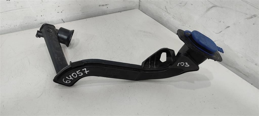 горловина бачка омывателя Mercedes-Benz E-Класс W213/S213/C238/A238 2017, 2.1 л., CDi, дизель, купе, A2138600164, 2138690166 - фото №1