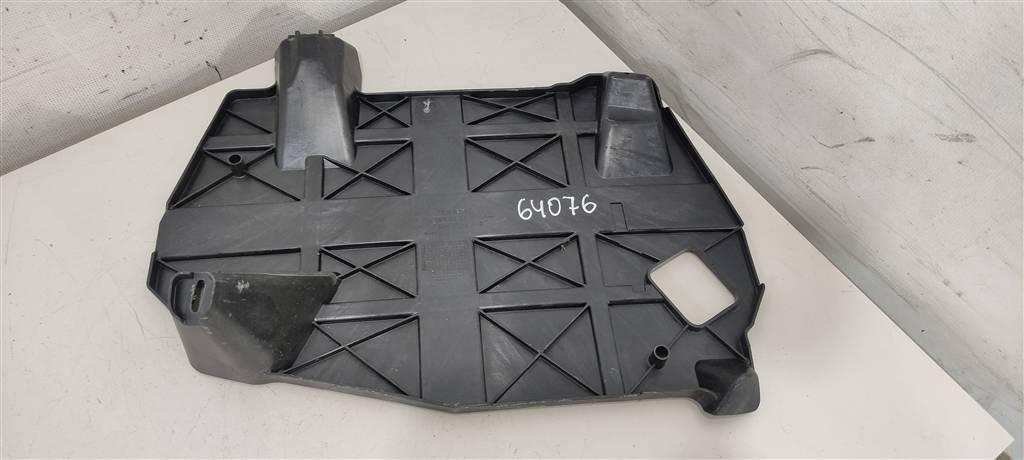 пластик Mercedes-Benz E-Класс W213/S213/C238/A238 2017, 2.1 л., CDi, бензин, купе, ., A2056840937 - фото №1