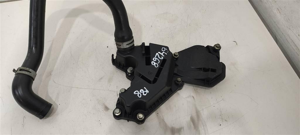 маслоотделитель (сапун) Ford Kuga 2 поколение 2014, 1.6 л., бензин, внедорожник 5 дв., B4164T, BM5G6A785BC, . - фото №1