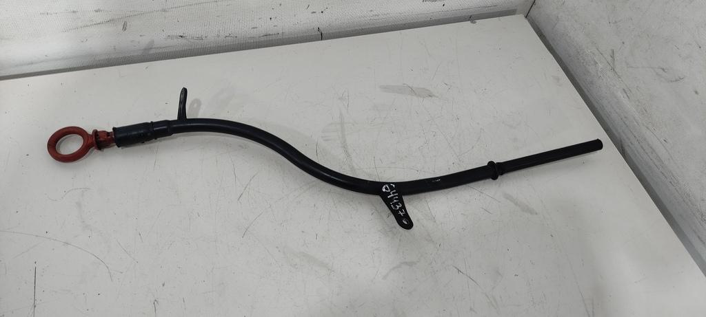 щуп двигателя Volkswagen Passat B6 2006, 2.0 л., TDi, дизель, седан, BMR, BKP, 03G103634AF, BMA, BUZ, 03G115611Q - фото №1