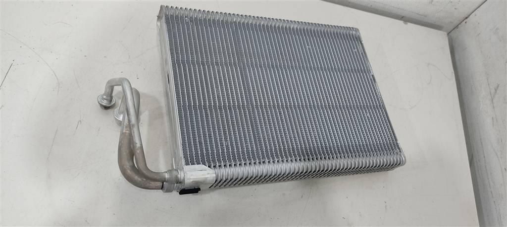 испаритель кондиционера Mercedes-Benz E-Класс W213/S213/C238/A238 2018, 2.2 л., дизель, седан, ., A2058308400, A2058307800, A2058307900 - фото №1