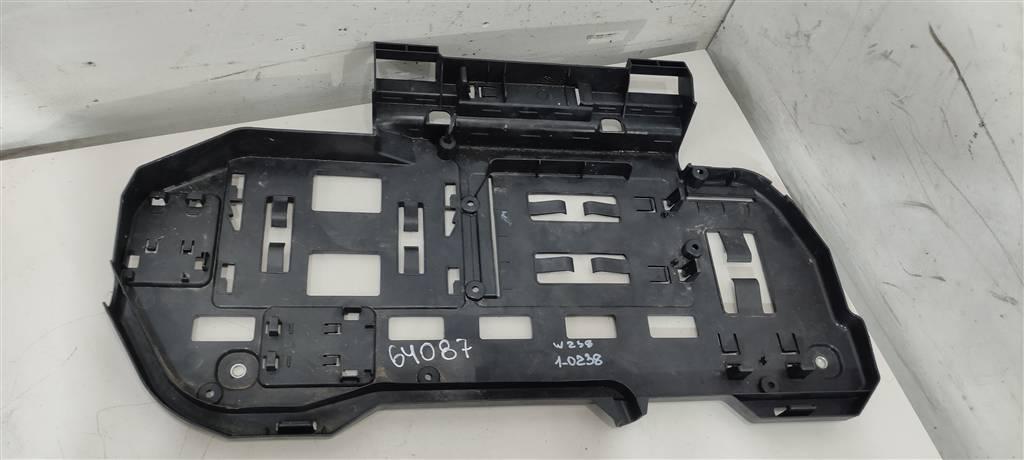 пластик Mercedes-Benz E-Класс W213/S213/C238/A238 2017, 2.1 л., CDi, дизель, купе, ., A2385452700 - фото №1