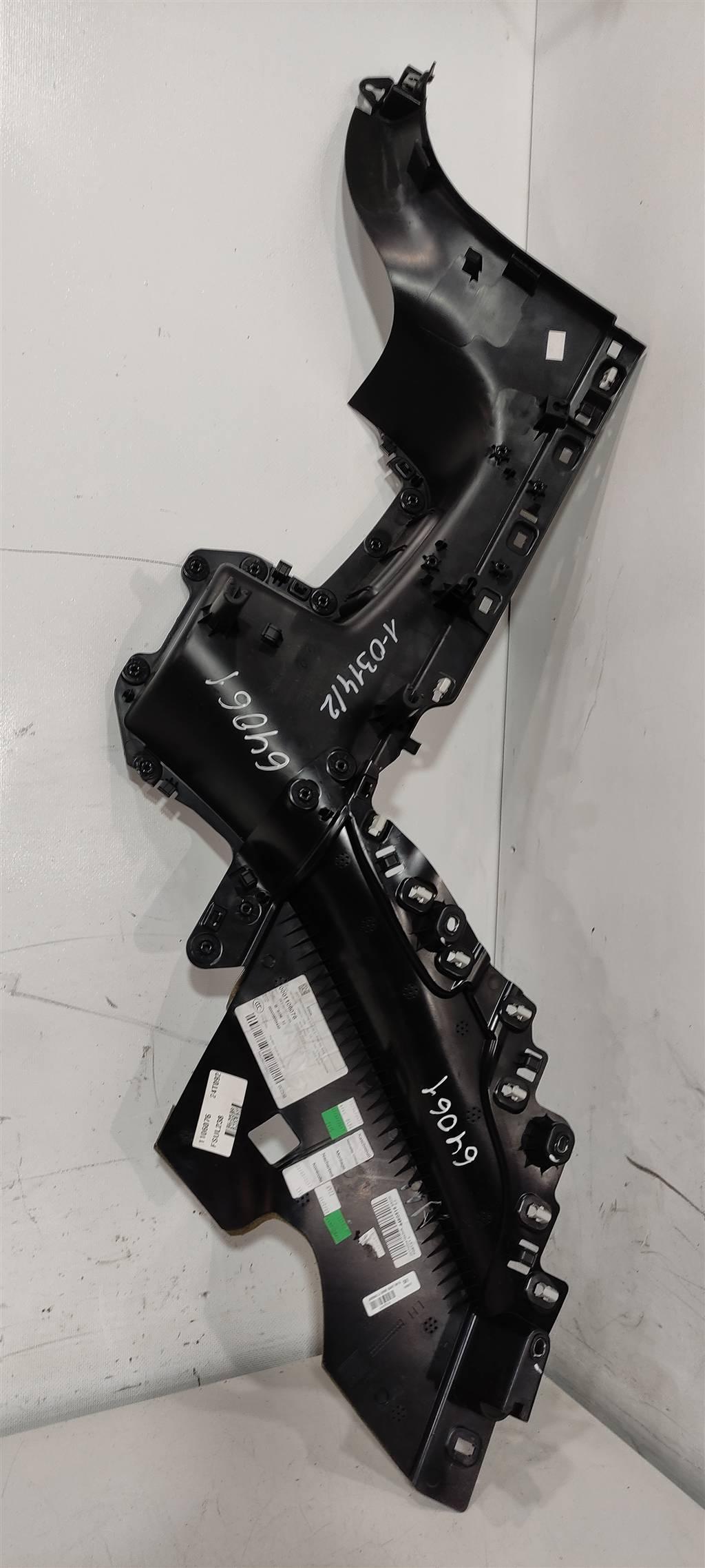 обшивка салона Mercedes-Benz E-Класс W213/S213/C238/A238 2017, 2.1 л., CDi, дизель, купе, ., A2386904002, A2386909301 - фото №1