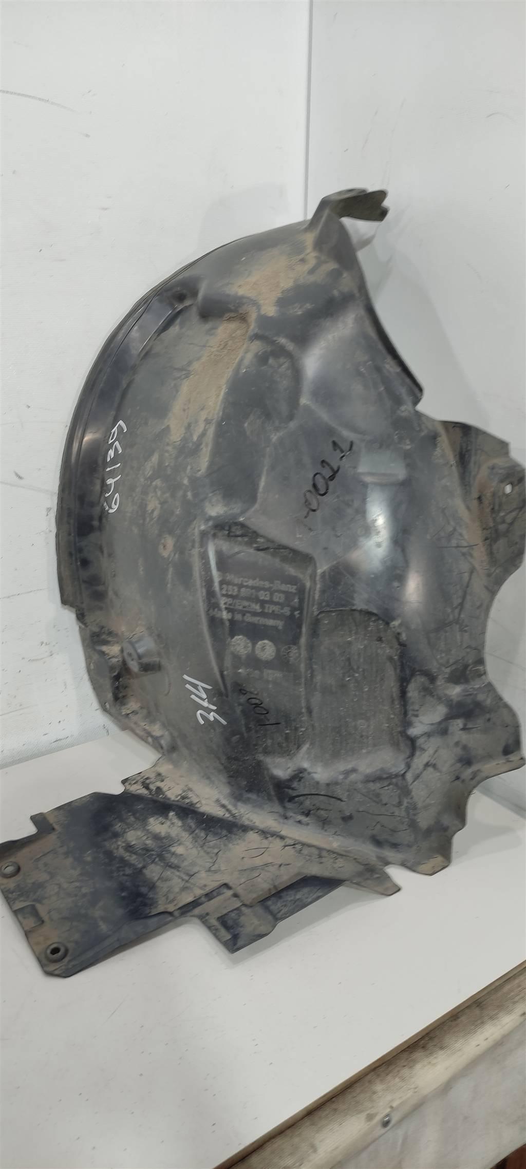 защита арок передняя левая (подкрылок) Mercedes-Benz GLC-Класс X253/C253 2017, 2.1 л., CDi, дизель, внедорожник 5 дв., ., A2536910303 - фото №1