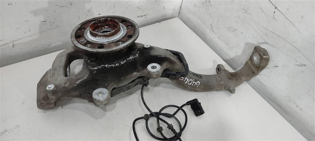 кулак поворотный левый Mercedes-Benz GLC-Класс X253/C253 2017, 2.1 л., CDi, дизель, внедорожник 5 дв., ., A2533320101 - фото №1