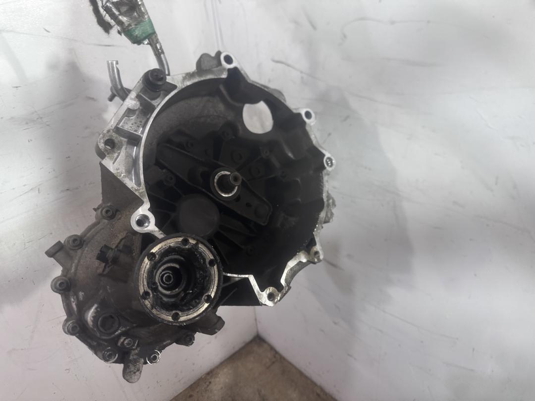 КПП механическая (МКПП) Volkswagen Polo 5 поколение 2013, 1.6 л., бензин, CFN, CFNA, MAB, NVS - фото №1
