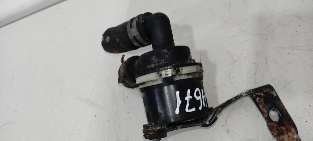 насос антифриза дополнительный Volkswagen Passat B7 2013, 2.0 л., TDi, дизель, седан, 5N0965561A, CBAA, CBAB, CBDC, CBBB, CJCB, CBAC, . - фото №1