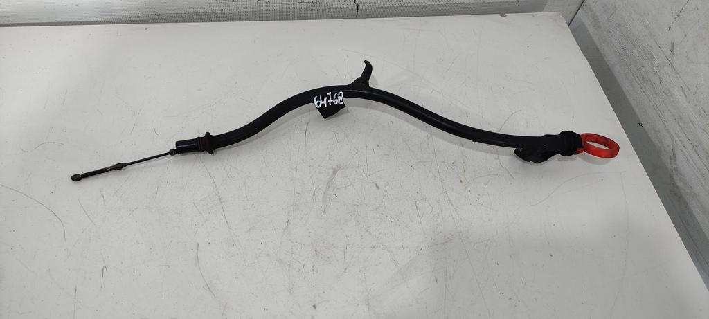 щуп двигателя Volkswagen Passat B6 2009, 2.0 л., TDi, дизель, седан, 03L103634J, 03L103634M, 03L115611T, 03L115611J, CFFA, CFFB, CFGB, CLLA, CFGC - фото №1