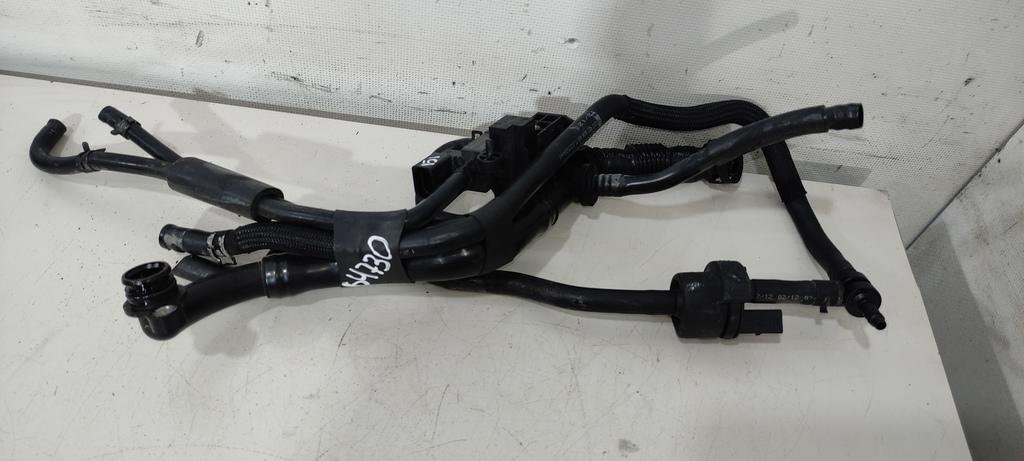 патрубок (трубопровод, шланг) Volkswagen Passat B6 2007, 1.4 л., бензин, седан, CDG, CAV, CTH, 03C103175D, 03C103175K, 03C103175L - фото №1