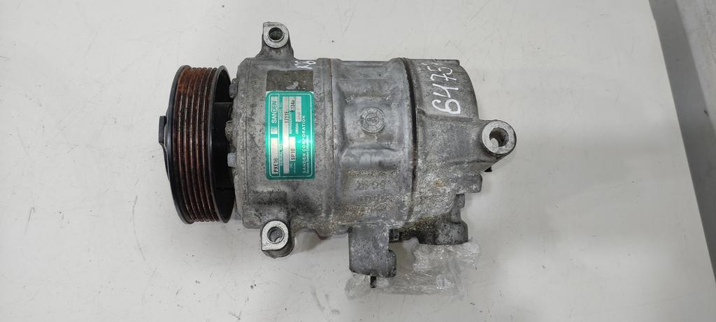 компрессор кондиционера Volkswagen Passat B6 2009, 2.0 л., TDi, дизель, седан, 1K0820808F, 1K0820808D, 1K0820808B, ., 1711N, 1711E - фото №1