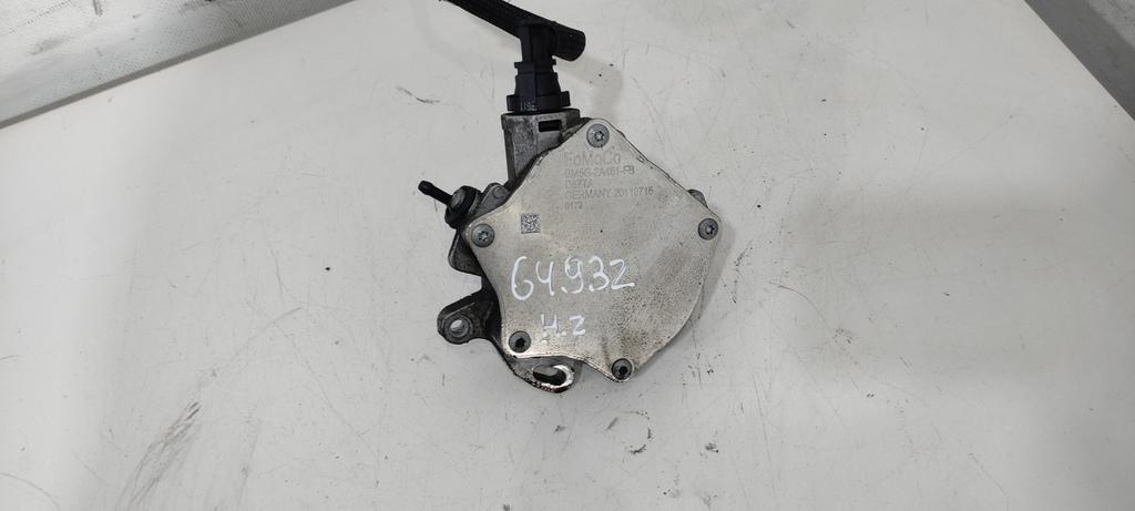насос вакуумный Ford Kuga 2 поколение 2014, 1.6 л., бензин, внедорожник 5 дв., B4164T, BM5G2A451FB, . - фото №1