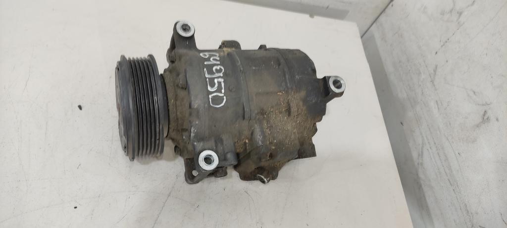 компрессор кондиционера Audi A4 B7 2006, 1.8 л., бензин, универсал, ALT, BFB, 8E0260805BP, 8E0260805CB, 8E0260805BS - фото №1
