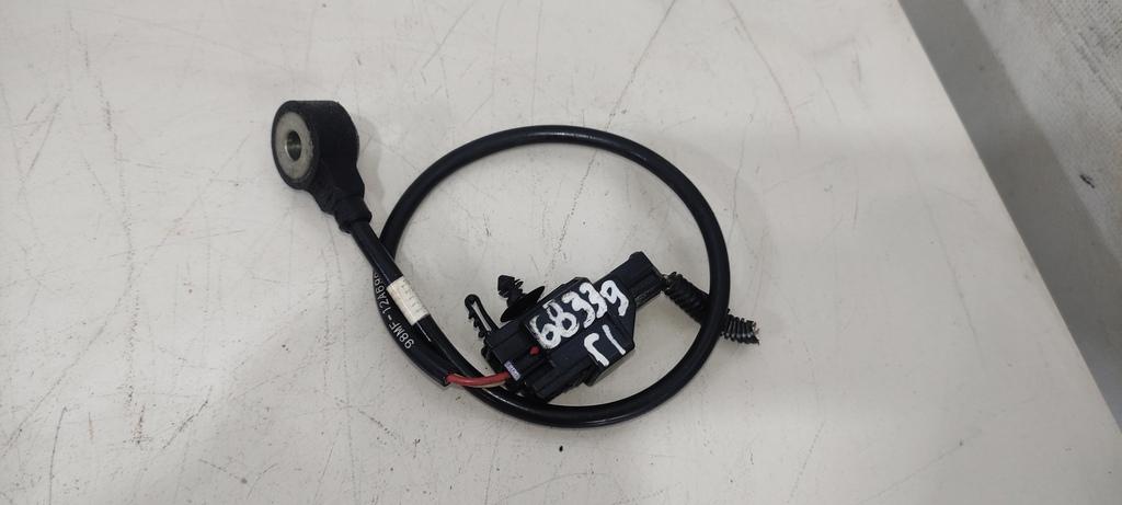 датчик детонации Ford Kuga 2 поколение 2014, 1.6 л., бензин, внедорожник 5 дв., B4164T, 98MF12A699BA, . - фото №1