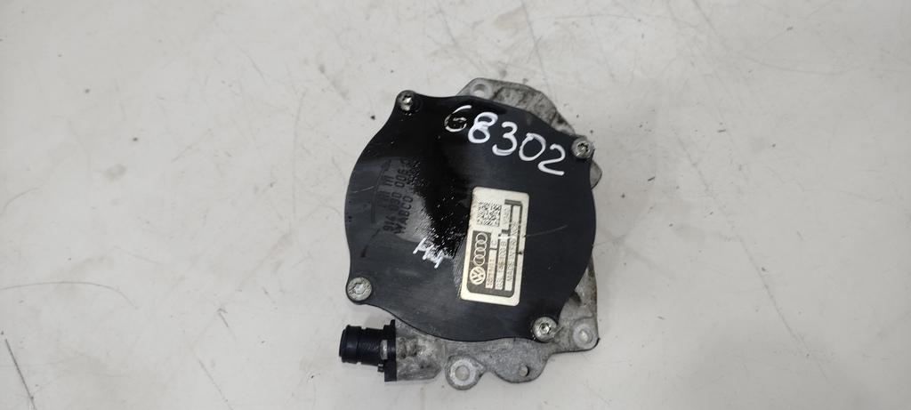 насос вакуумный Audi A6 4G/C7 2013, 2.0 л., TDi, дизель, седан, 03L145100B, CBAA, CBAB, CBDC, CLCA, CFF, CFG, CGLC, CMGB, CFJA, CJAA, CFHC, CBDA, CAYD, CAYE, CEGA, CLJA, CLLB, CJCA, . - фото №1
