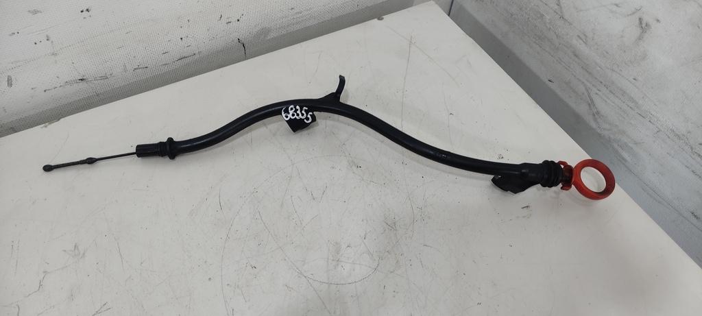 щуп двигателя Volkswagen Jetta 5 поколение 2008, 2.0 л., TDi, дизель, седан, 03L103634J, 03L103634M, 03L115611T, 03L115611J, CFFA, CFFB, CFGB, CLLA, CFGC - фото №1