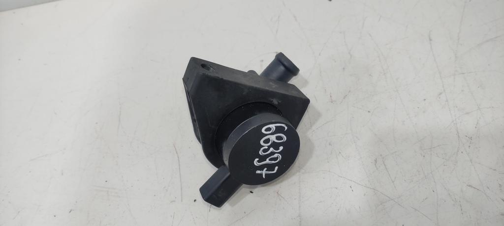 насос антифриза дополнительный Volkswagen Jetta 5 поколение 2008, 1.4 л., TSI, бензин, седан, 1K0965561F, CAV, CTH, CDGA, CAXA, CMS, 1K0121093AD - фото №1