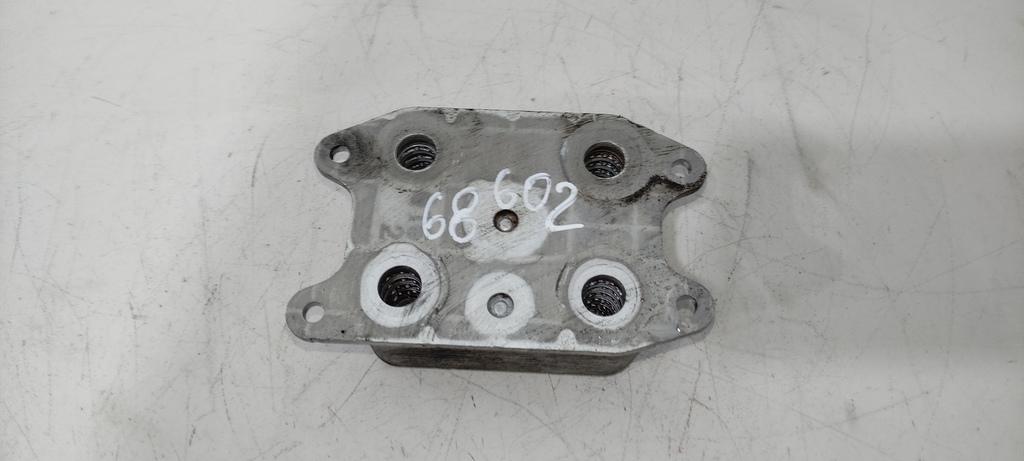 радиатор масляный Volkswagen Caddy 4 поколение 2016, 1.4 л., бензин, минивэн, 04E117021C, CPW, 04E117021K - фото №1