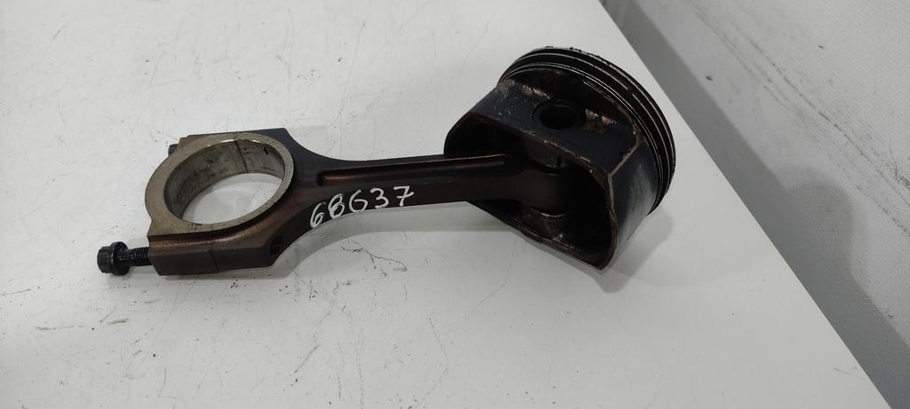 поршень Hyundai Sonata YF 2011, 2.4 л., бензин, седан, G4KC, . - фото №1