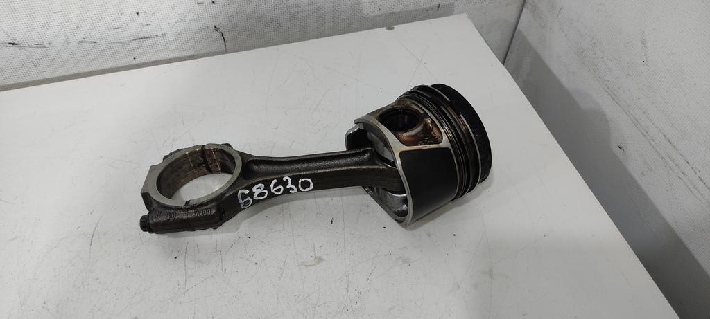 поршень Volkswagen Golf 6 поколение 2010, 2.0 л., TDi, дизель, хетчбэк 5 дв., CAH, CAG, CBA, CBB, CAGB, CAHA, CAHB, CBD, CAGA, CAGC - фото №1