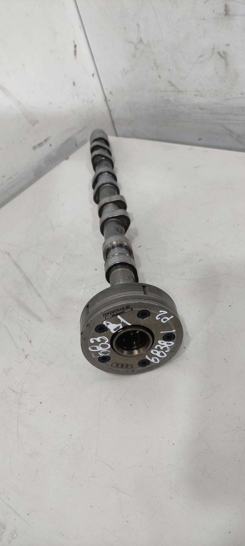 Распредвал выпускной Audi A4 B6 2003, 2.0 л., бензин, седан, BVZ, AWA, ., 06D109102AJ - фото №1