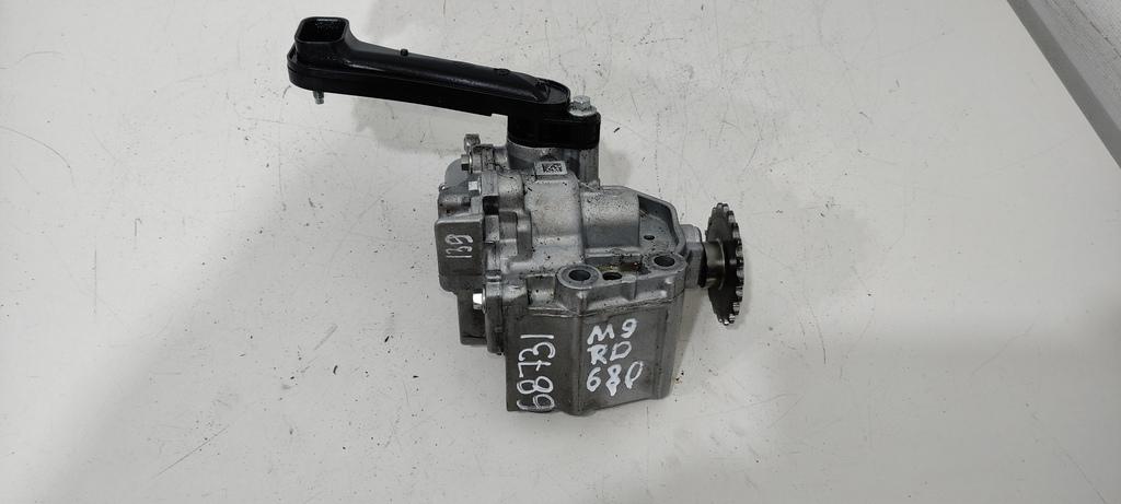 насос масляный Renault Master 3 поколение 2012, 2.3 л., DCi, дизель, микроавтобус, 8200345757, 8200916824, M9T680 - фото №1