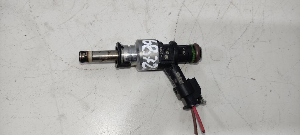 форсунка Audi A6 4G/C7 2013, 3.0 л., TFSI, бензин, седан, ., 06E906036Q - фото №1