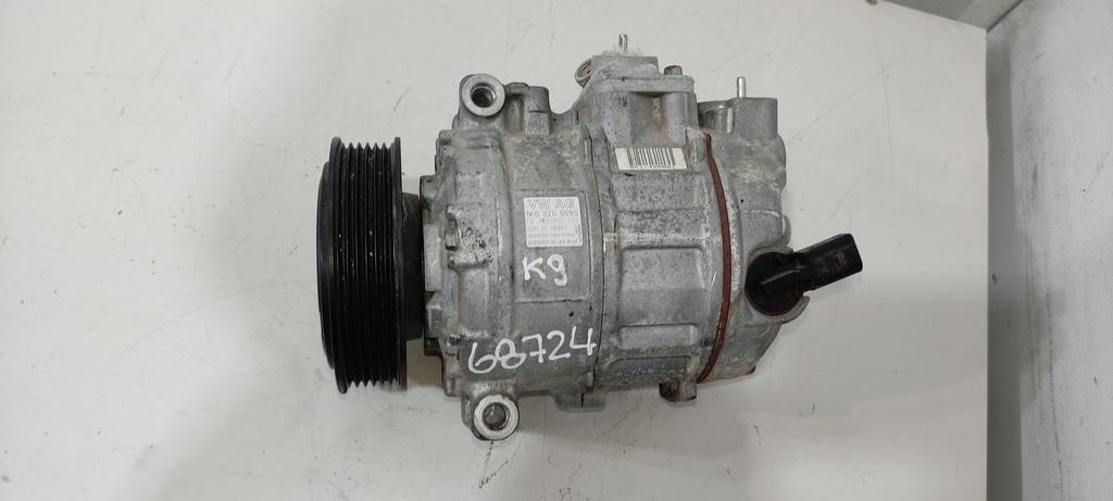 компрессор кондиционера Volkswagen Caddy 3 поколение 2006, 2.0 л., TDi, дизель, фургон, 1K0820859P, BMP, 1K0820803S, 1K0820859F, 1K0820803L, 1K0820803N, 1K0820859S, 1K0820803F, 5N0820803C, 1K0820859M, 1K0820859E, 1K0820803P, 5N0820803A, 1K0820859T, 1K0820859C, 5Q0820803E, 5N0820803, 5N0820803H, 890632, 1K0820803C, 1K0820859D, 1K0820803E, 5K0820803H, 1K0820808DX, 1K0820808FX, 5K0820803J, 1K0820803QX, 1K0820808A, 1K0820808BX, 1K0820859H, 1K0820859N, 5K0820803, 5K0820803C, 5K0820803E, 5K0820803G, 5K0820803L, 5Q0820803J, 5Q0820803N, 5Q0820803R, 8J0260805A, BRM, 699357 - фото №1