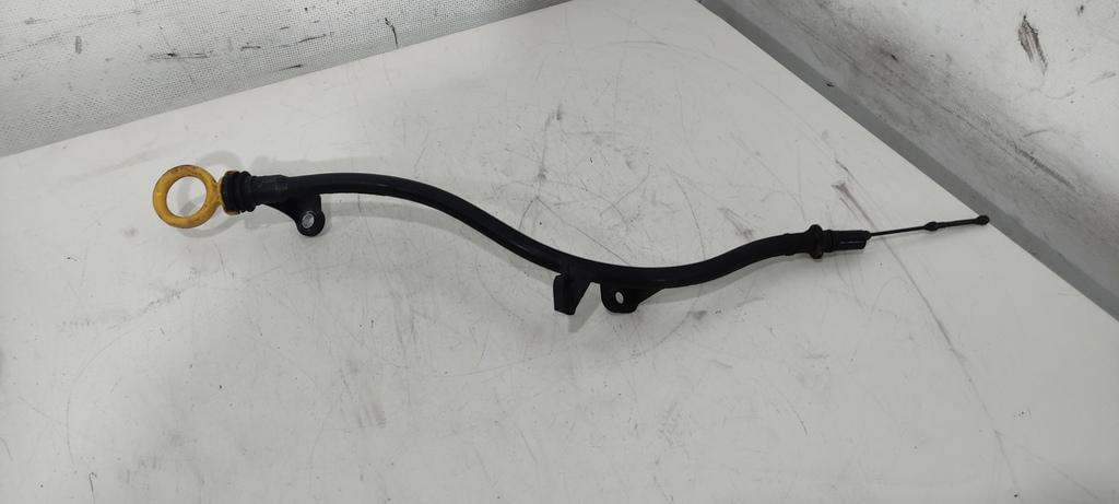 щуп двигателя Volkswagen Jetta 5 поколение 2008, 2.0 л., TDi, дизель, седан, 03L103634J, 03L103634M, 03L115611T, 03L115611J, CFFA, CFFB, CFGB, CLLA, CFGC - фото №1