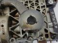 насос масляный Volkswagen Jetta 5 поколение 2008, 2.0 л., бензин, седан, 06A103535, 06F103295M, 06B103535F, 06D103295P, 06D103295M, 06F103295G, 06F103295P, 06D103295R, 06D103295S, 06D103295K, 06B115130A, 06D103295T, 06B115130, 06B115130C, 06D103295E - фото №5