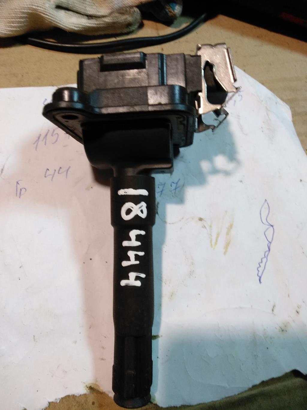 катушка зажигания Audi A6 4B/C5 2000, 1.8 л., бензин, седан, 058905105, ANB, APU, AEB, AGU, 0040100013, 0040100016, 058905105A, 11869, ARE, AEW, AKJ, . - фото №1