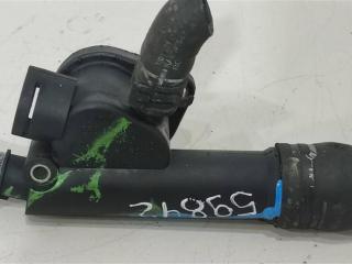 фланец (тройник) системы охлаждения SEAT Ibiza 4 поколение 2010, 1.9 л., TDi, дизель, седан, 038121132D, .