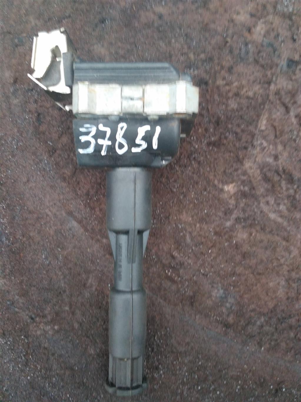 катушка зажигания BMW 5 серия E34 1991, 2.0 л., бензин, седан, 0221504410, M50B25, M50B20, M60B30, . - фото №1