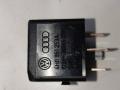 реле (прочие) Audi A1 8X 2013, 3.0 л., TDi, дизель, внедорожник 5 дв., 141951253B, 8D0951253A, 4H0951253A, 8K0951253, 431951253H - фото №3