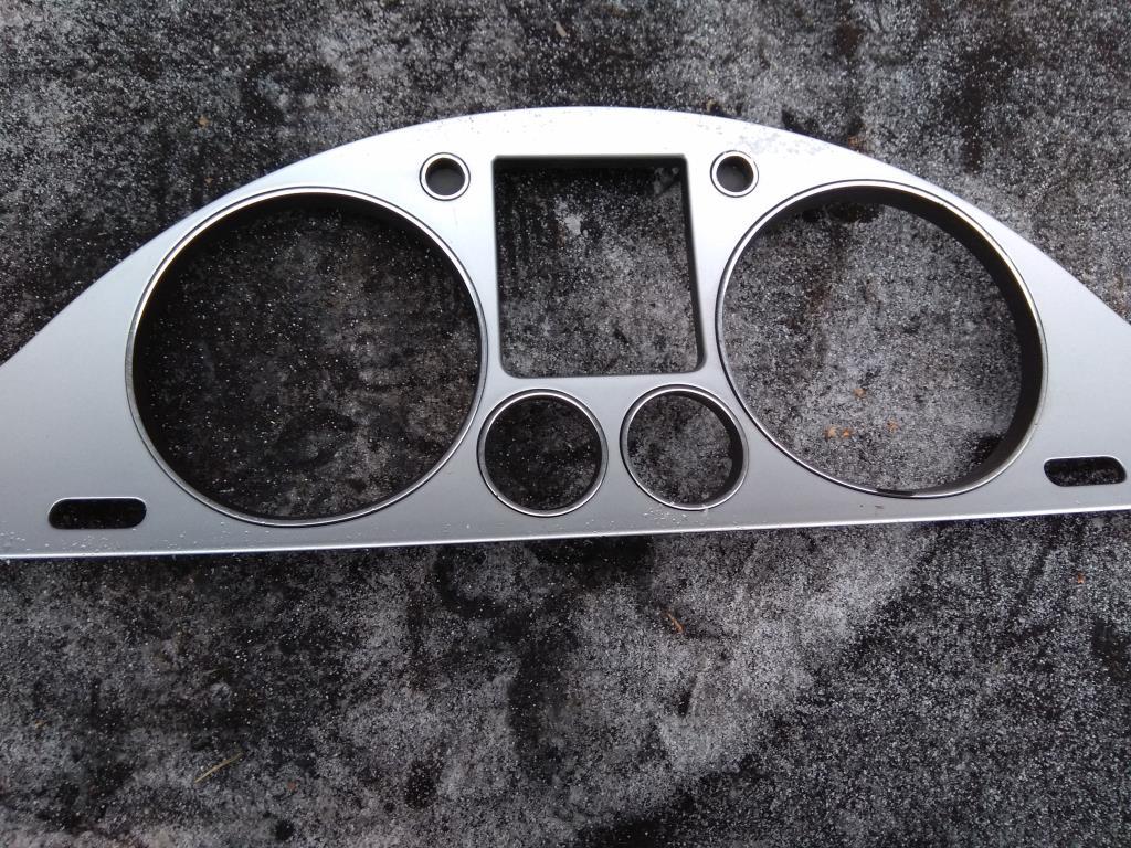 накладка декоративная Volkswagen Passat B6 2006, 2.0 л., бензин, седан, 3C1858335BF, . - фото №1