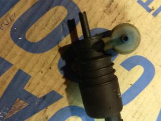 насос (моторчик) омывателя стекла Volkswagen Polo 3 поколение 1996, 1.8 л., бензин, хетчбэк 5 дв., 1T0955651A, .