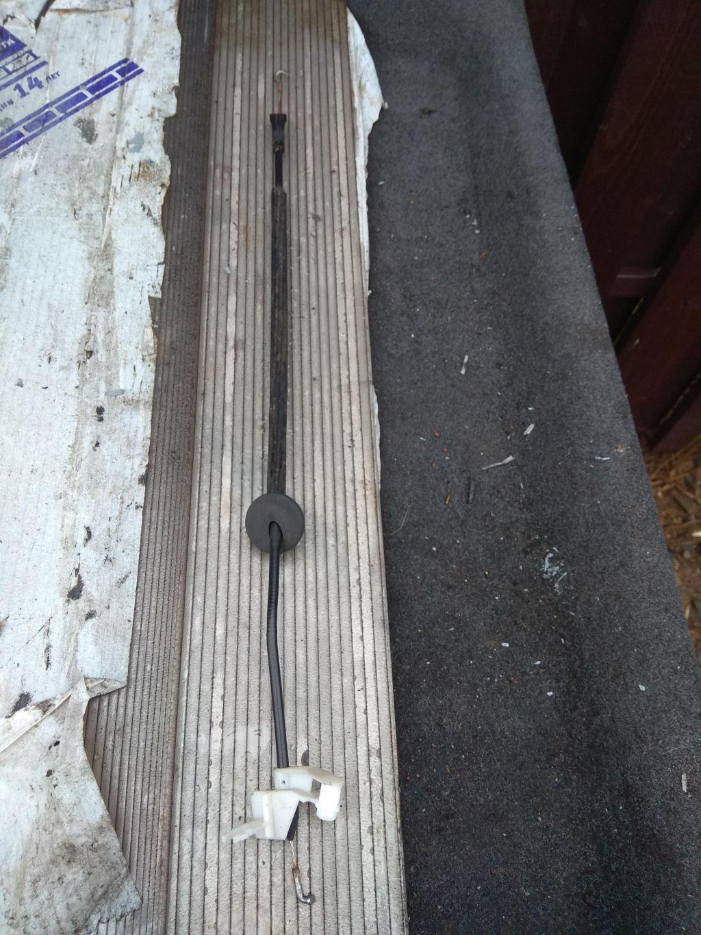 Трос двери задней Volkswagen Jetta 5 поколение 2006, 1.9 л., TDi, дизель, седан, 1K5839085C, . - фото №1