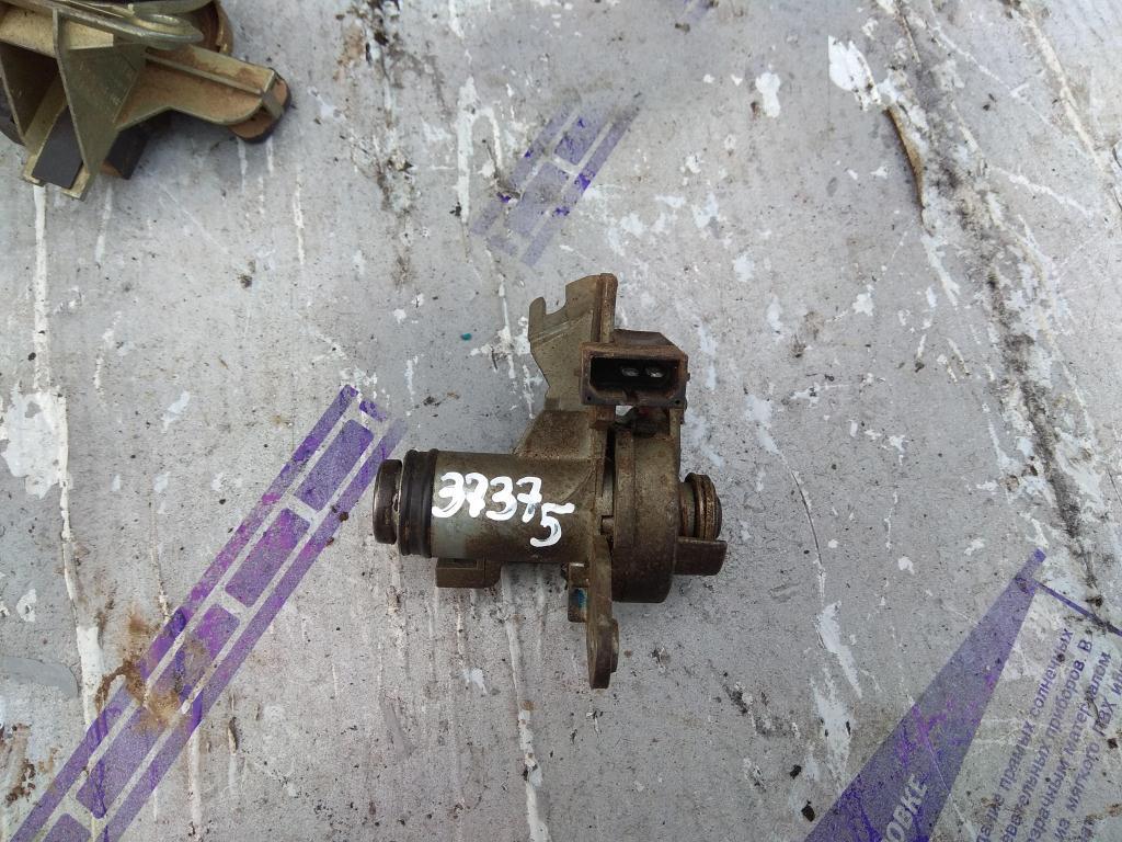 замок багажника Audi A4 B6 2003, 1.9 л., TDi, дизель, универсал, 8E0827573, 8E0827573A, 8E0827573C, 8E0827573D, . - фото №1