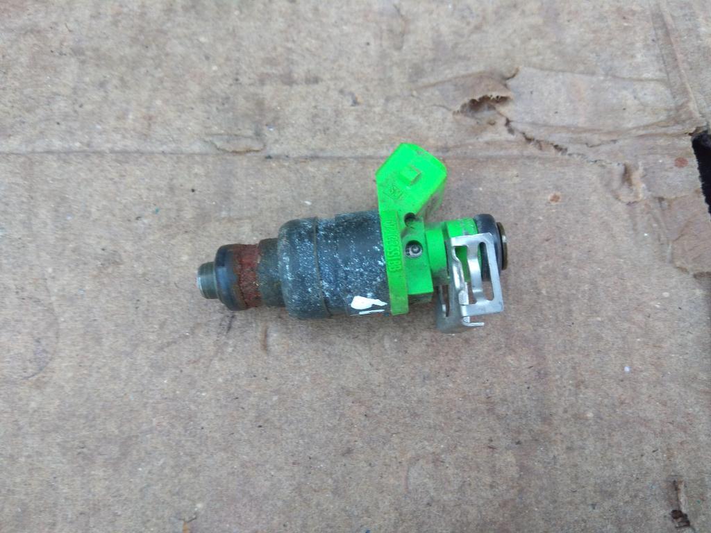 форсунка Audi A6 4B/C5 2000, 2.4 л., бензин, седан, 078133551BB, AGA, BDV, ALG, ACK, ALF, AMM, AJG, ASM, ABC, . - фото №1