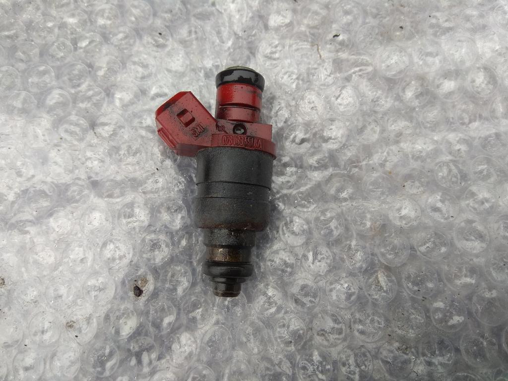 форсунка Audi A6 4B/C5 2000, 2.8 л., бензин, седан, 078133551BA, AMX, AQD, ALG, ACK, APR, . - фото №1