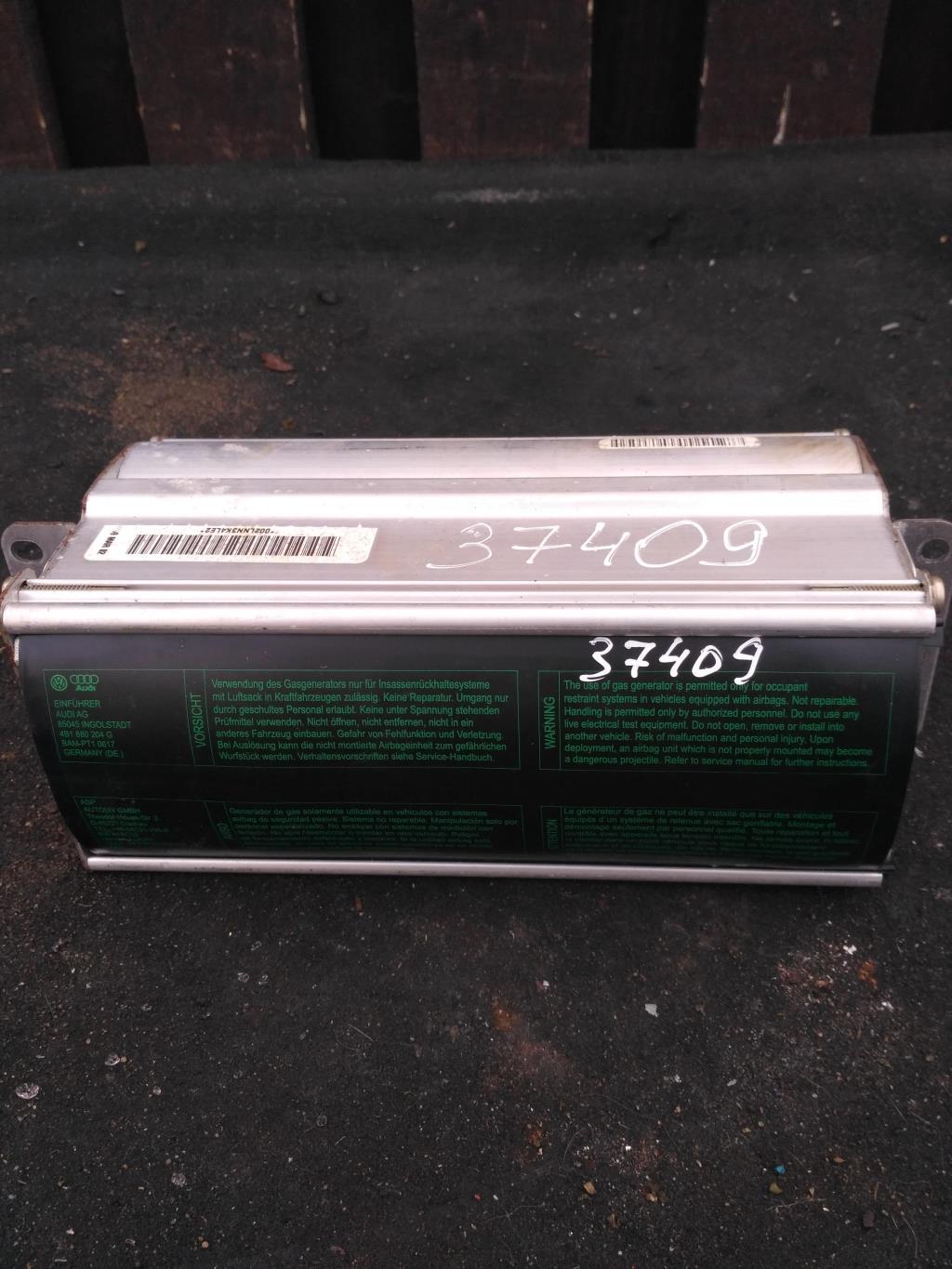 подушка безопасности пассажира Audi A6 4B/C5 2000, 1.8 л., бензин, седан, 4B1880204G, . - фото №1