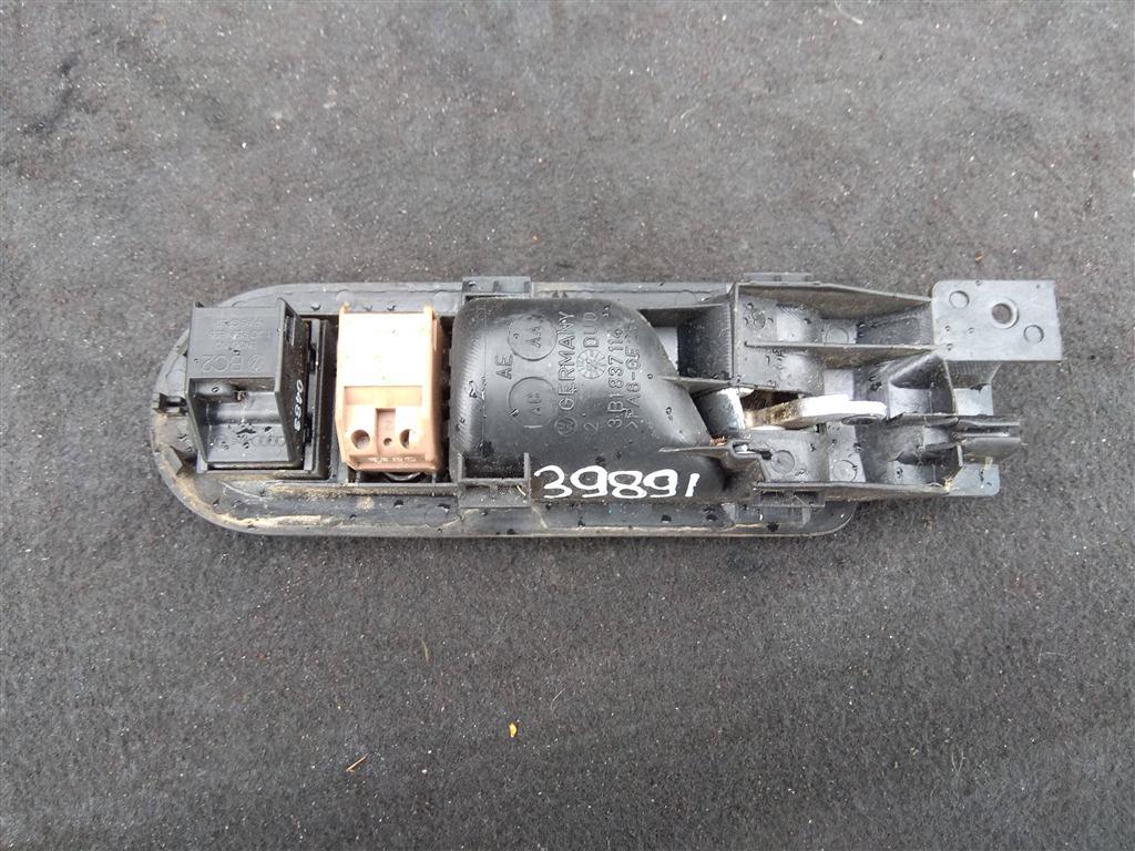 ручка внутренняя передняя правая Volkswagen Passat B5 1998, 1.6 л., бензин, седан, 3B1837114, 1J0962125A, . - фото №1