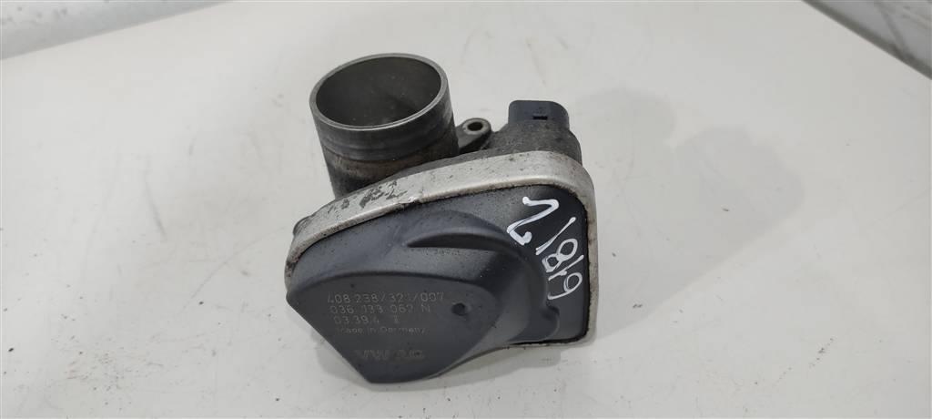 заслонка дроссельная SEAT Arosa 6H 2000, 1.4 л., бензин, хетчбэк 5 дв., 036133062N, 036133062L - фото №1