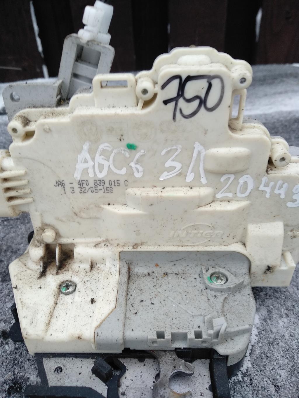 замок двери задней левой Audi A6 4F/C6 2006, 3.2 л., бензин, седан, 4F0839015C, . - фото №1