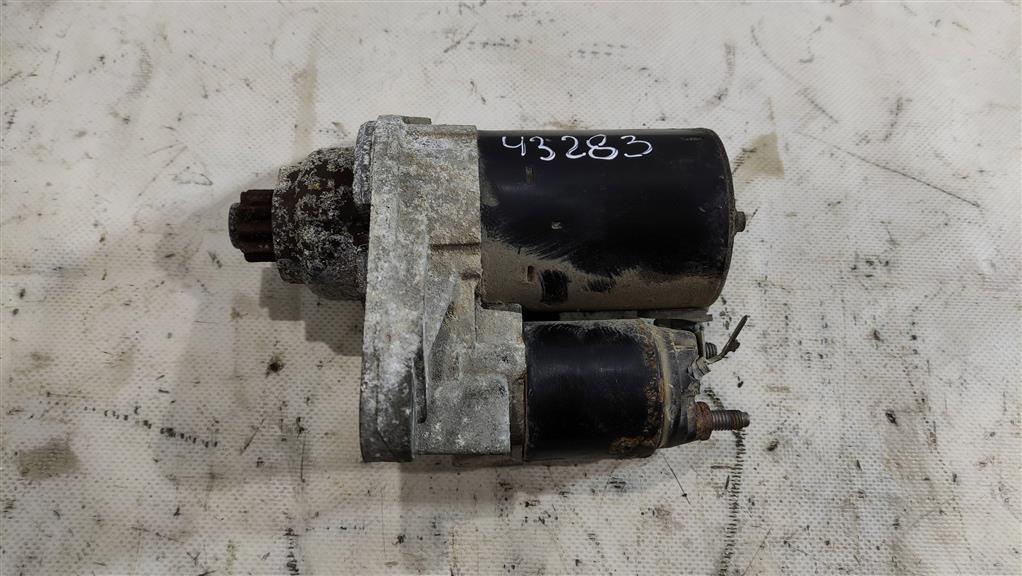 стартер Skoda Fabia 2 поколение (5J) 2007, 1.4 л., бензин, хетчбэк 5 дв., 02T911023R, 02T911023S, 02T911024N - фото №1