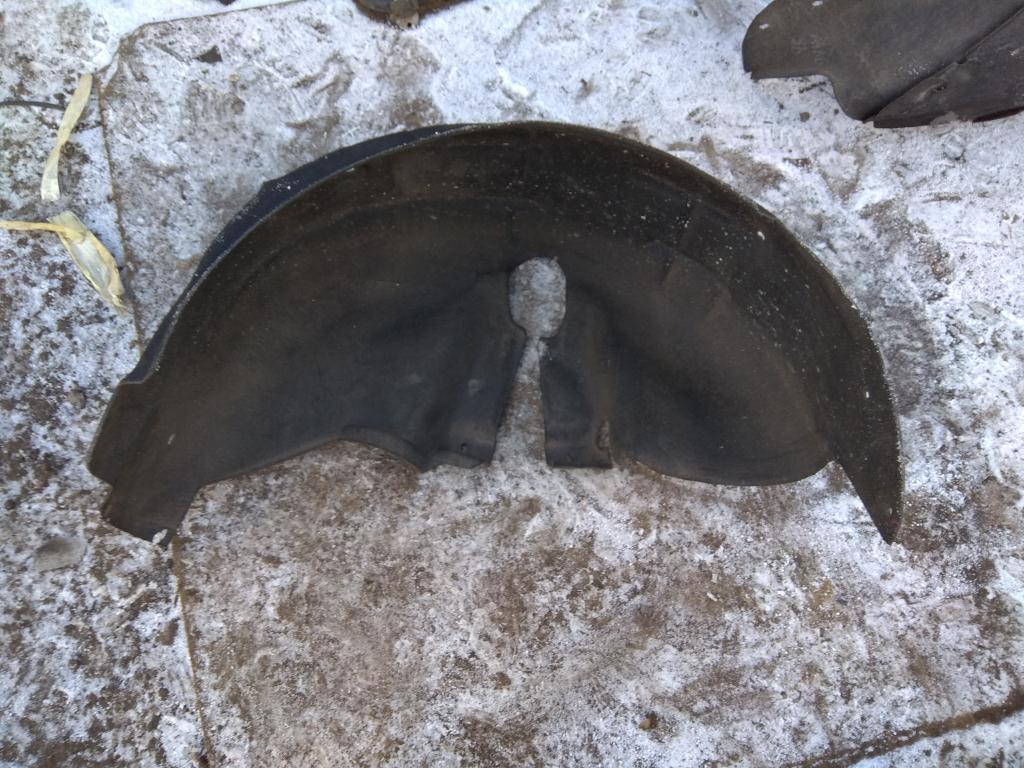 защита арок задняя левая (подкрылок) Audi A4 B7 2006, 2.0 л., бензин, седан, 8E0810121C, . - фото №1