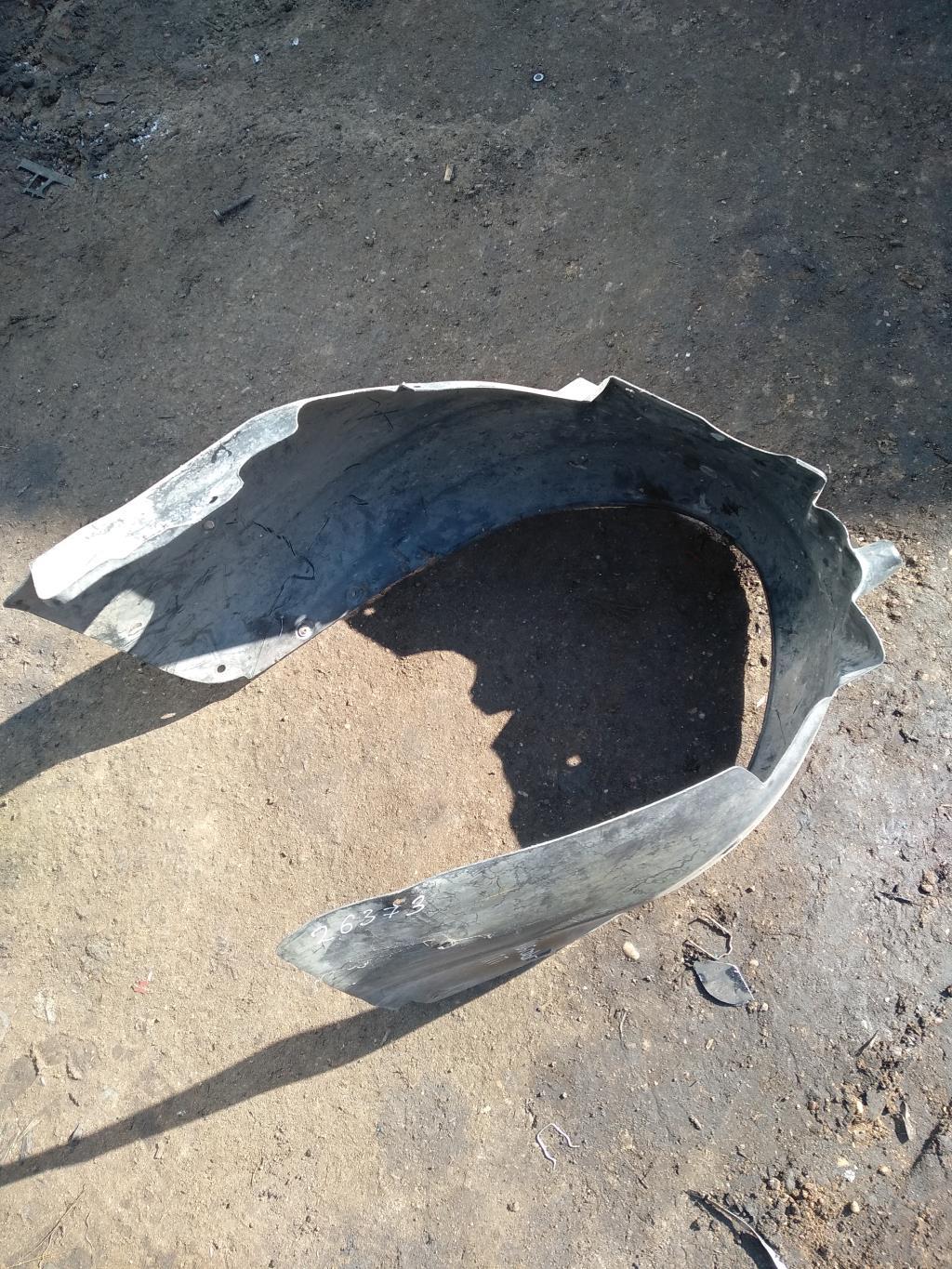 защита арок передняя правая (подкрылок) Audi A4 B6 2003, 1.8 л., бензин, кабриолет, 8H0821172, . - фото №1