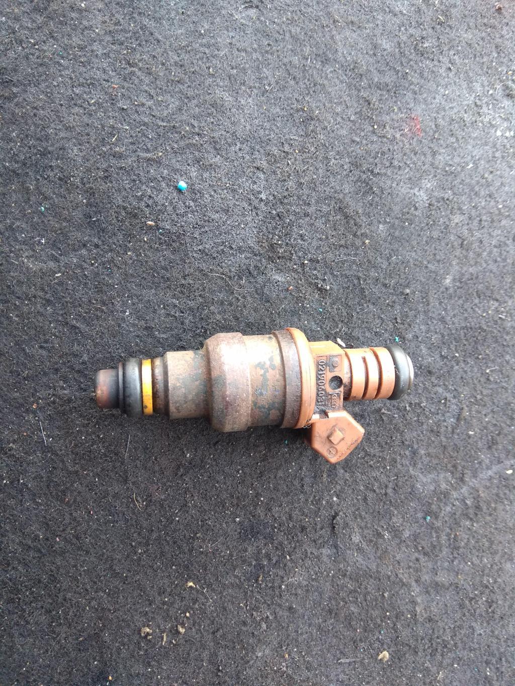 форсунка Volkswagen Sharan 1 поколение 1997, 2.8 л., бензин, минивэн, 021906031A, AAA, 0280150953 - фото №1