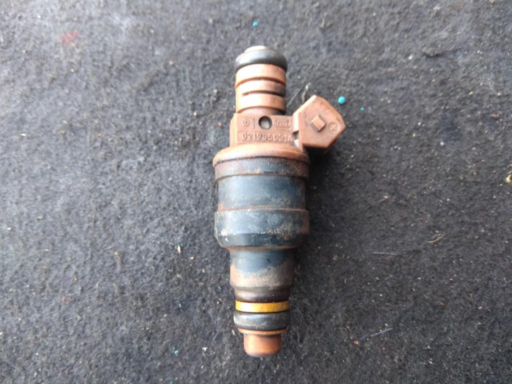 форсунка Volkswagen Sharan 1 поколение 1997, 2.8 л., бензин, минивэн, 021906031A, AAA, 0280150953 - фото №1