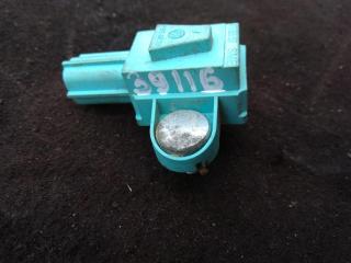 датчик удара Audi A6 4F/C6 2006, 3.2 л., бензин, седан, 4F0955557A, .