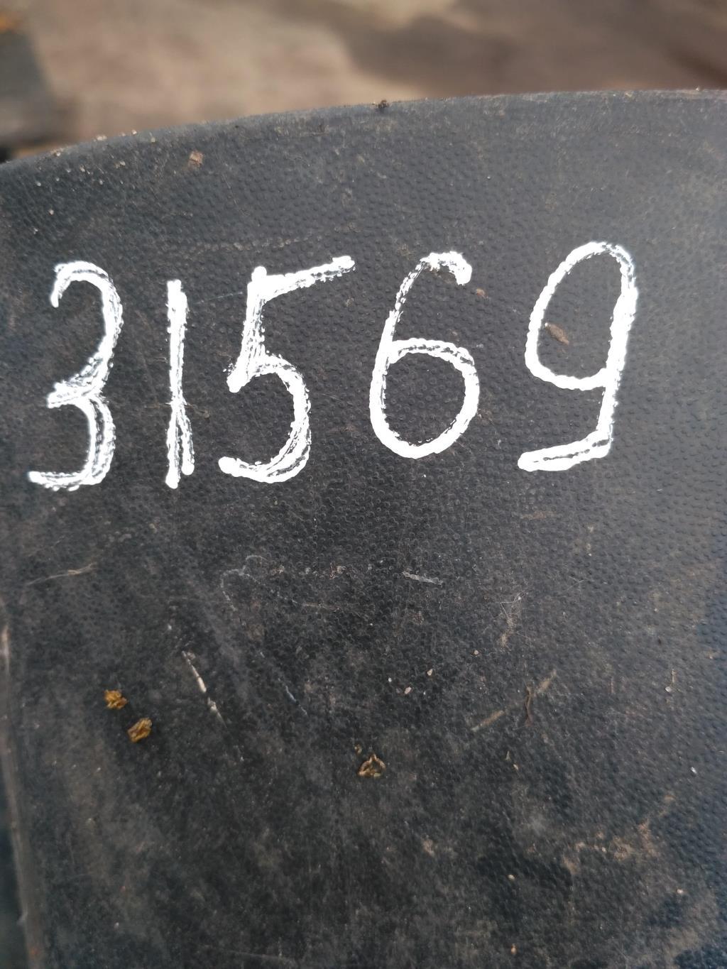 накладка на порог Volkswagen Passat B6 2006, 2.0 л., бензин, седан, 3C0853855A, 3C0853855B, . - фото №1